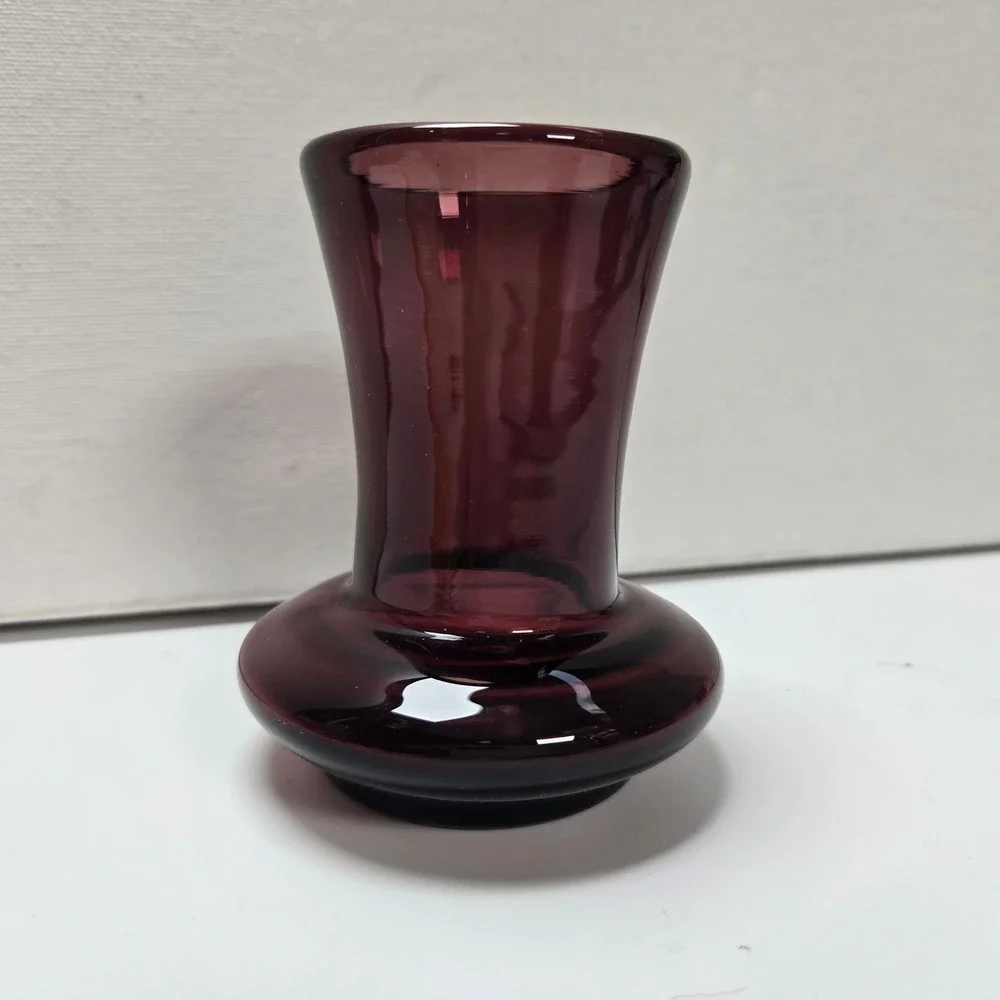 Glass Vase 4.5